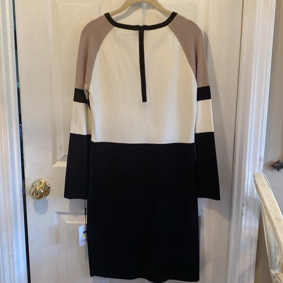 Calvin Klein NWT women’s size M block print fitted stretchy dress - Picture 5 of 5